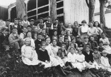 Class picture--Violet Honig, teacher