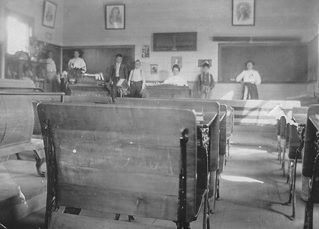 Inside Seaside School prior to 1910